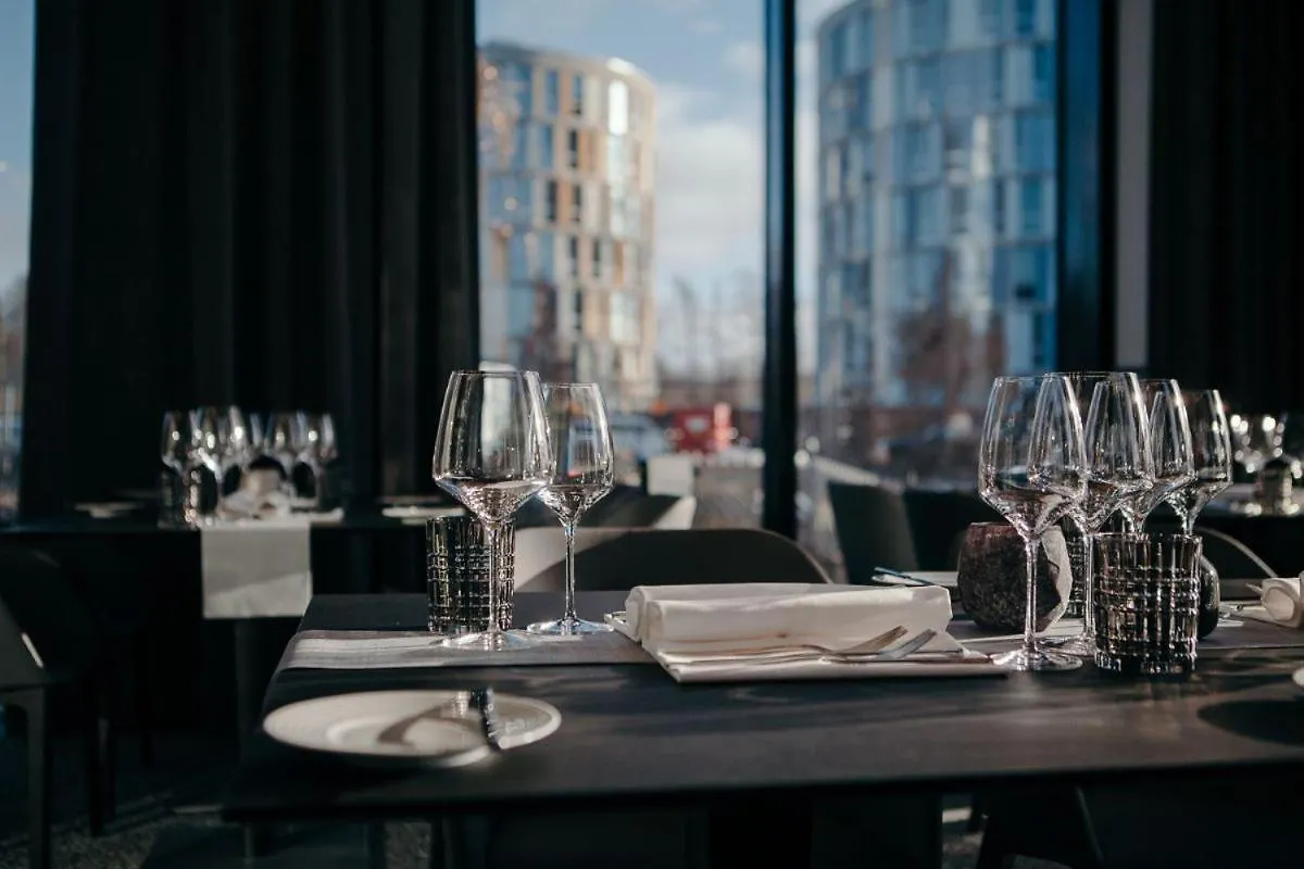 Airport Plaza Hotel Hamburg Norderstedt 4*,